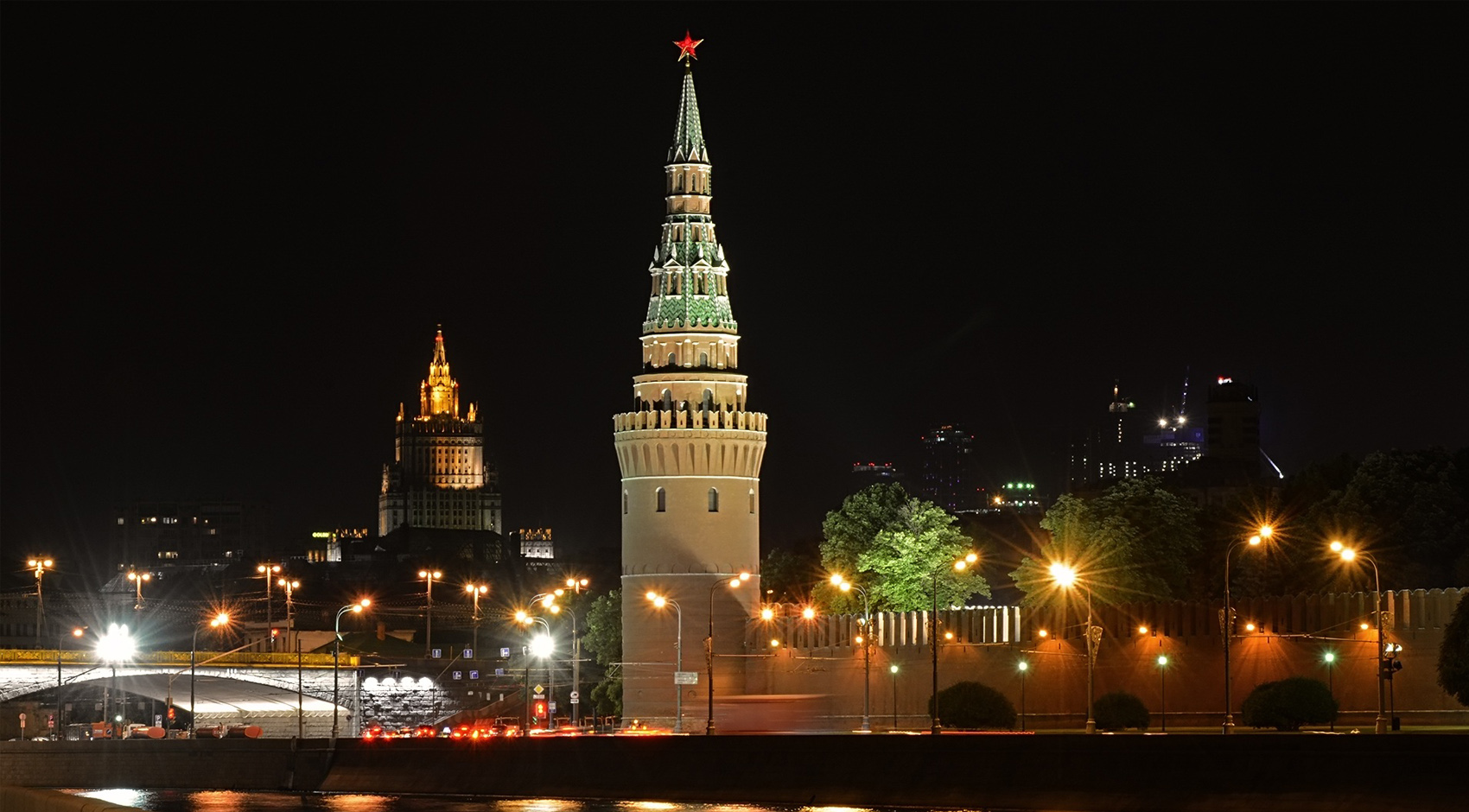 Ночная Москва